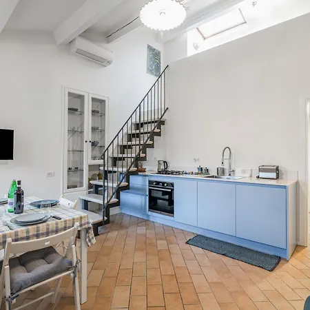 Modern 350mt From Piazza Del Popolo! פסארו